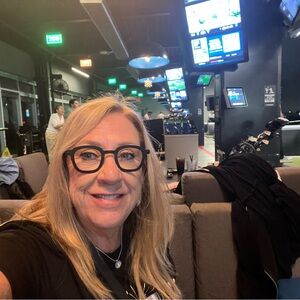 Meet your Posher, Sally